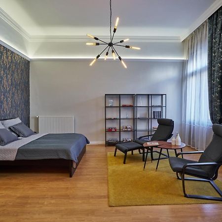 Nanirol Apartment At Gellert Bath ブダペスト エクステリア 写真
