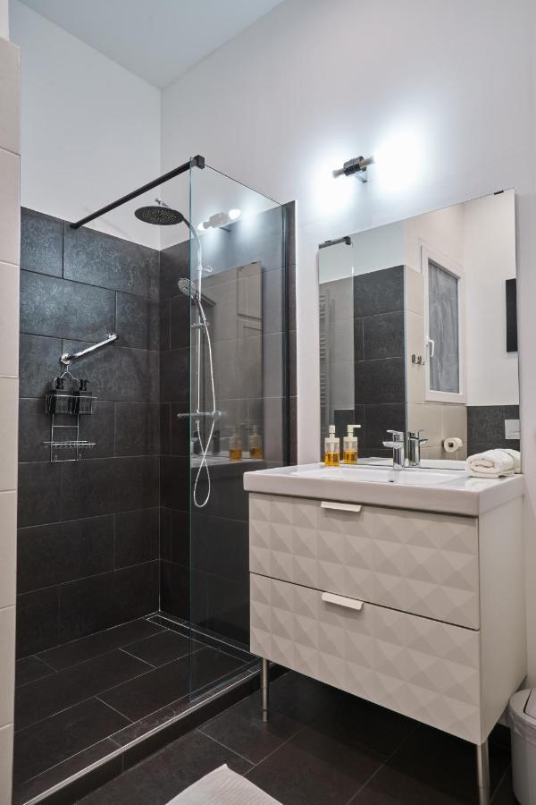 Nanirol Apartment At Gellert Bath ブダペスト エクステリア 写真