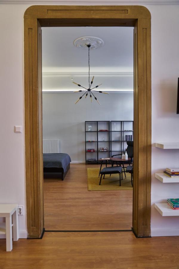 Nanirol Apartment At Gellert Bath ブダペスト エクステリア 写真