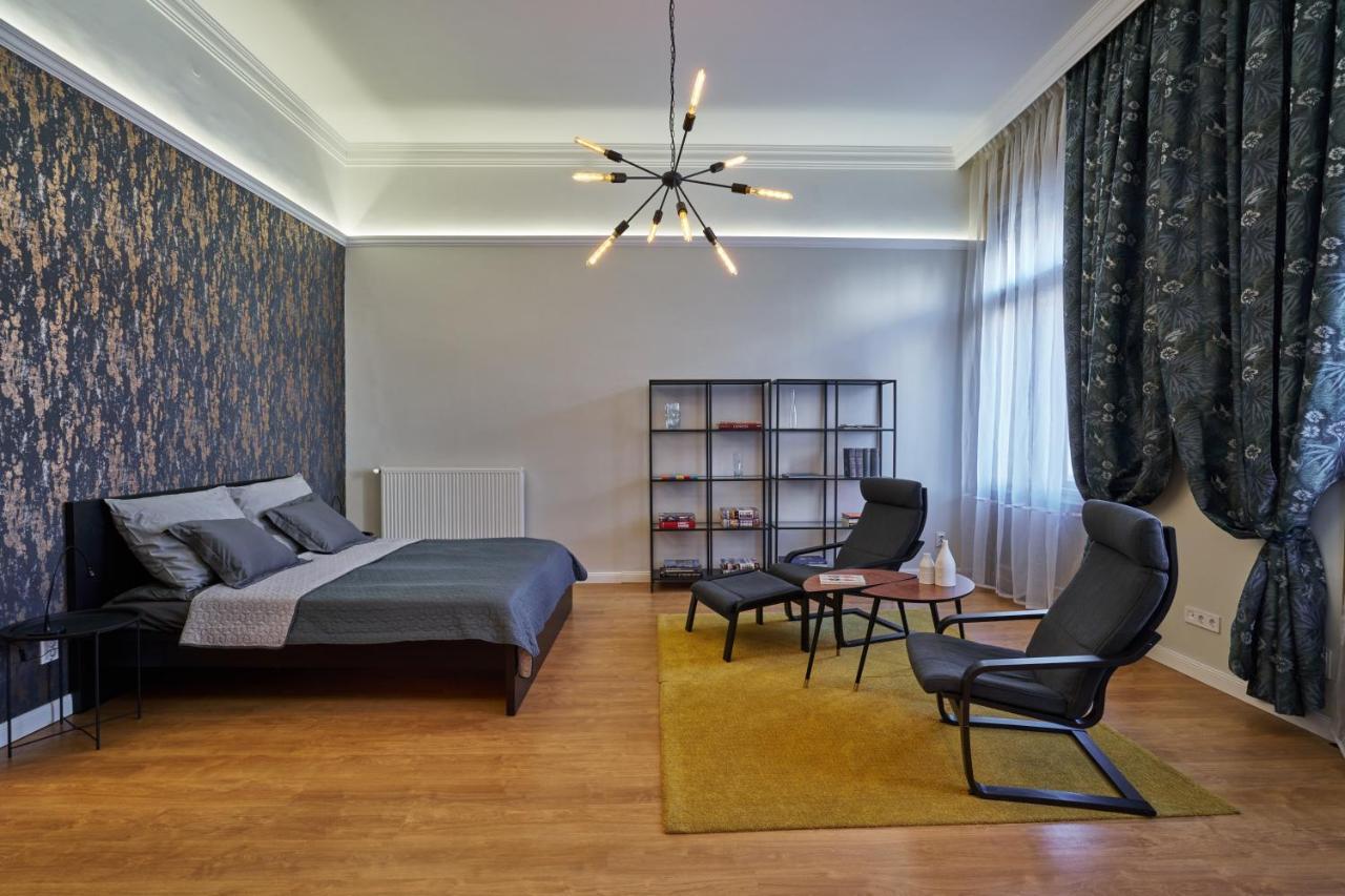 Nanirol Apartment At Gellert Bath ブダペスト エクステリア 写真
