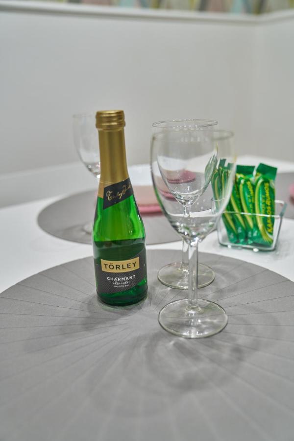 Nanirol Apartment At Gellert Bath ブダペスト エクステリア 写真