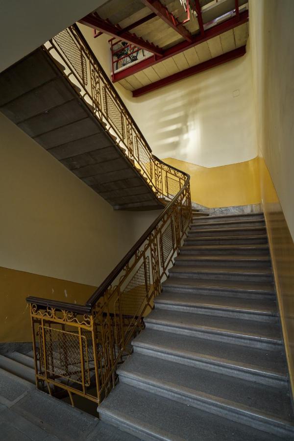 Nanirol Apartment At Gellert Bath ブダペスト エクステリア 写真