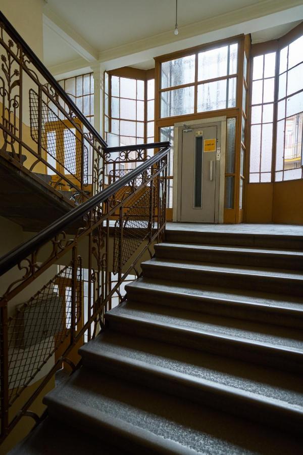 Nanirol Apartment At Gellert Bath ブダペスト エクステリア 写真