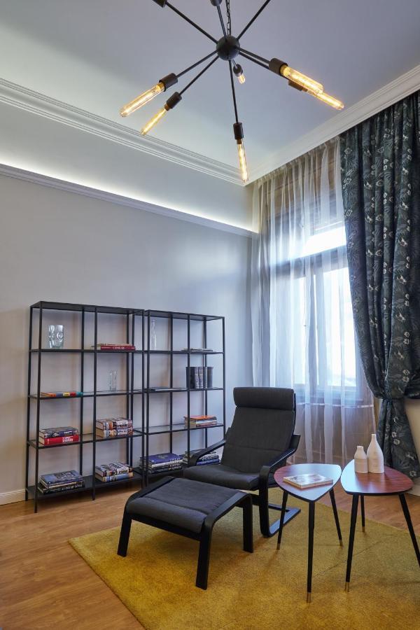 Nanirol Apartment At Gellert Bath ブダペスト エクステリア 写真